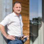 Pleins feux sur l'un de nos talentueux vignerons, Arndt Köbelin Spotlight on One of Our Talented Vignerons, Arndt Köbelin Einer unserer talentierten Winzer, Arndt Köbelin, im Blickpunkt